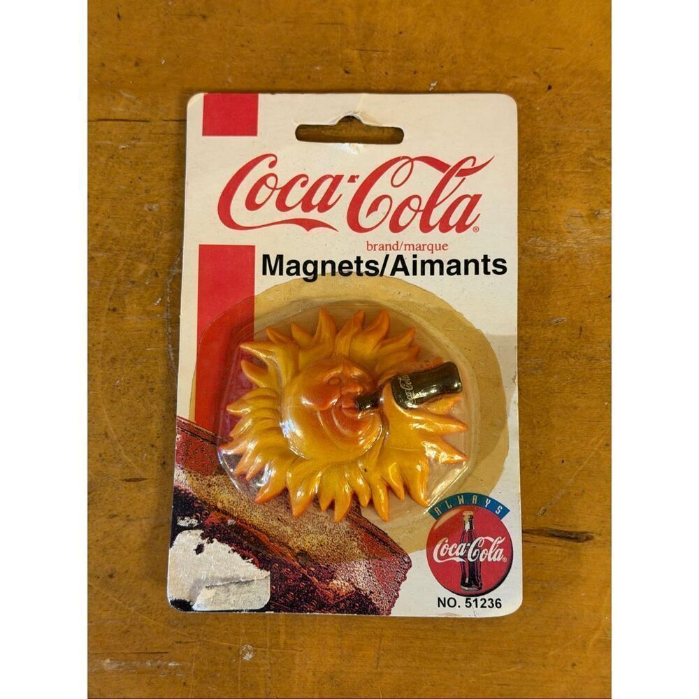 Vintage 1995 Coca-Cola sun magnet sealed (6296)